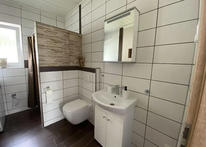 Gemuetliche Ferienwohnung- Ruhig Und Doch Zentral By Interhome *