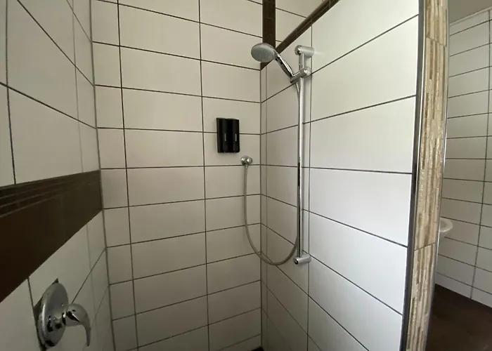 Gemuetliche Ferienwohnung- Ruhig Und Doch Zentral By Interhome